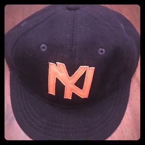 Wool short-brim New York baseball cap